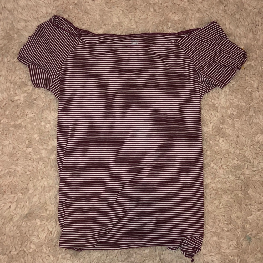 Old navy off the shoulder cropped shirt!